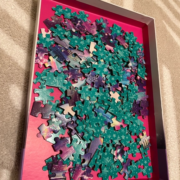 Nebulous star 200 pieces puzzle - Picture 2 of 3